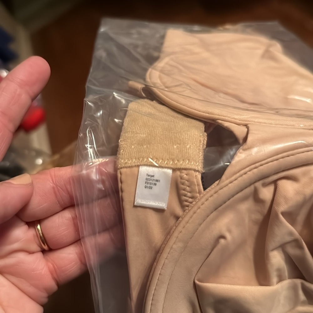 NWT • Auden™ • Women's Unlined Demi Coverage T-Shirt Bra • Beige • 36C - Picture 4 of 4